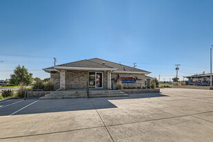 112 S Denver Ave, Fort Lupton CO - Services immobiliers commerciaux