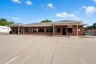 315-319 W 4th St, Fulton, MO for lease Building Photo- Image 1 of 4