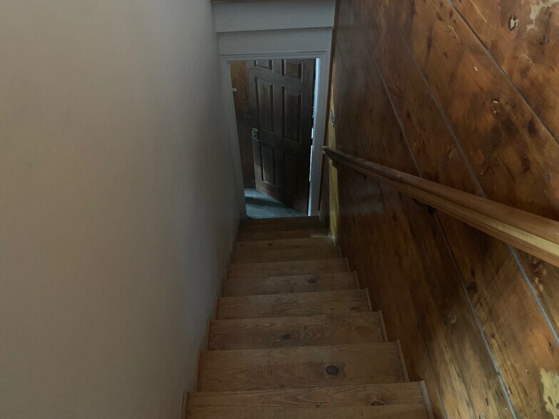 85 North Rd, Highland, NY à louer - Photo intérieure - Image 3 de 21