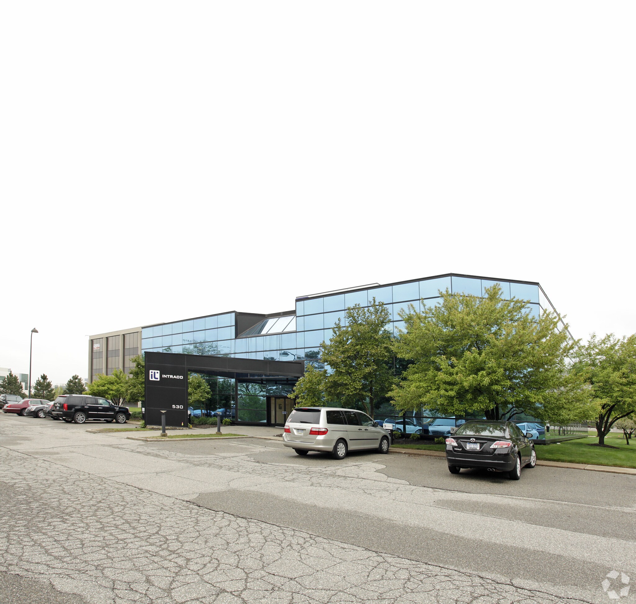 530 Stephenson Hwy, Troy, MI à vendre Photo principale- Image 1 de 9