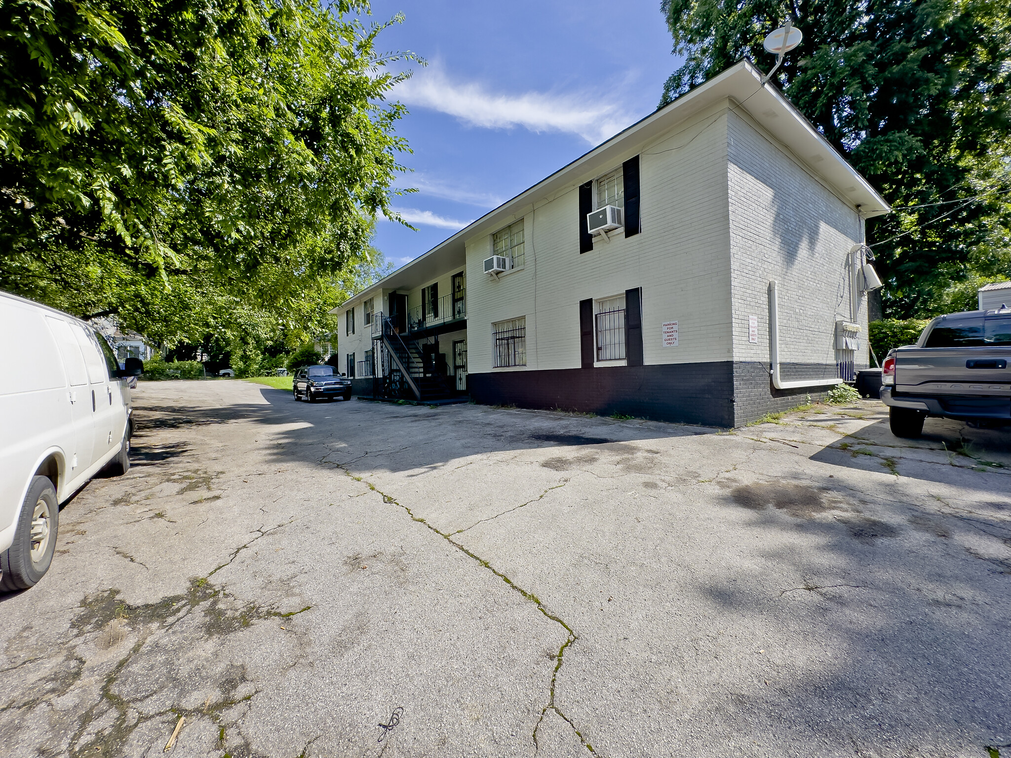 1609 11th Ct N, Birmingham, AL à vendre Photo du bâtiment- Image 1 de 4