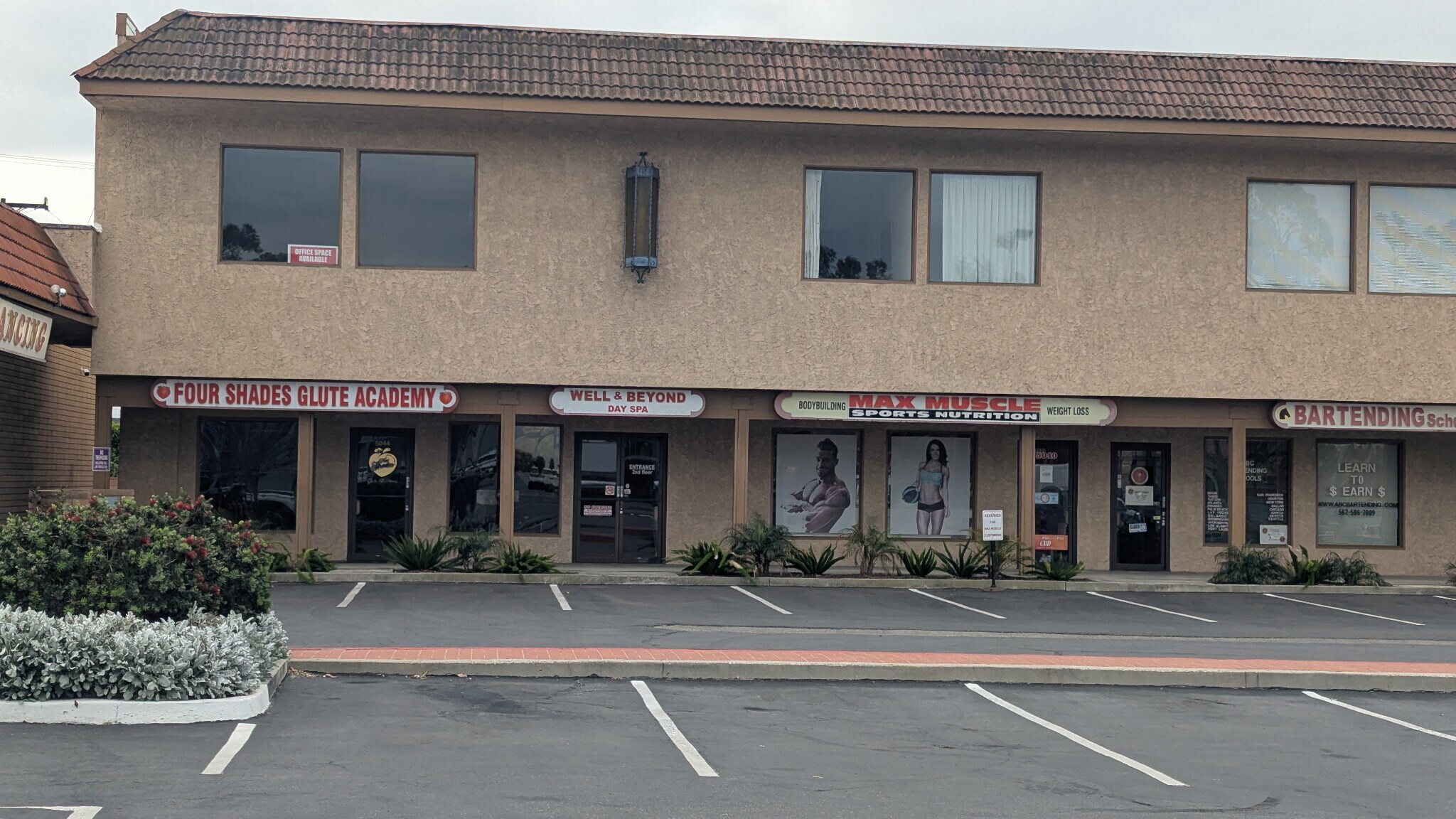 5008-5100 Katella Ave, Los Alamitos, CA for lease Primary Photo- Image 1 of 5