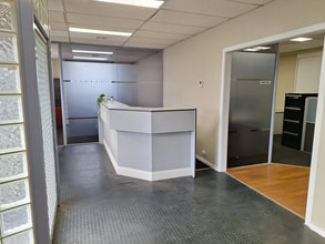 38 Mologa Rd, Heidelberg West for lease Interior Photo- Image 1 of 7