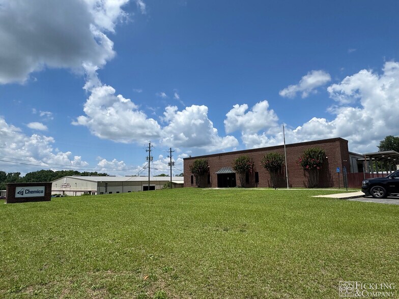 8100 Industrial Hwy, Macon-Bibb, GA à louer - Photo du bâtiment - Image 2 de 20