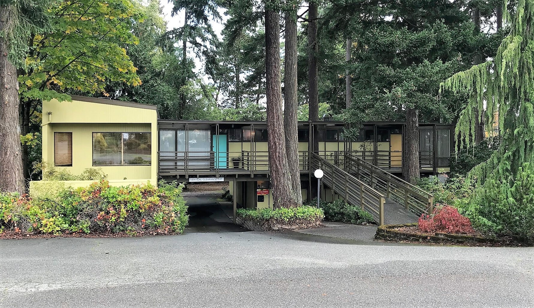 18532 Firlands Way N, Shoreline, WA for lease Primary Photo- Image 1 of 5