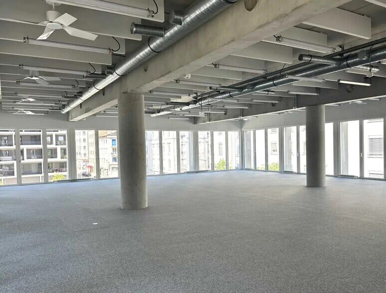 Bureau dans Lyon à vendre - Photo du bâtiment - Image 3 de 5