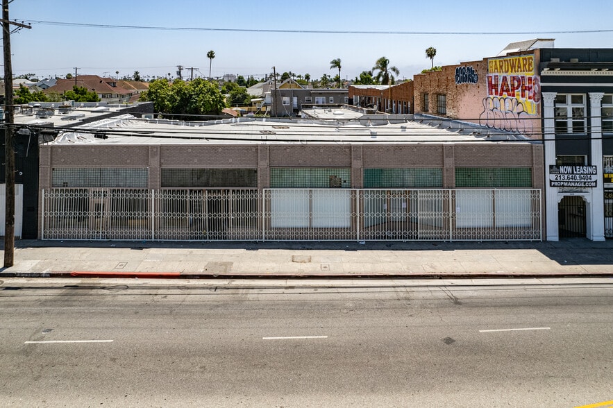 3614 W Pico Blvd, Los Angeles, CA for lease - Primary Photo - Image 1 of 10