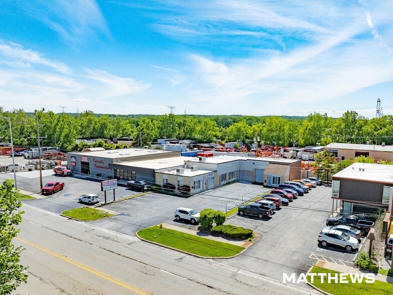 11264 Southwest Hwy, Palos Hills, IL for sale - Building Photo - Image 1 of 4