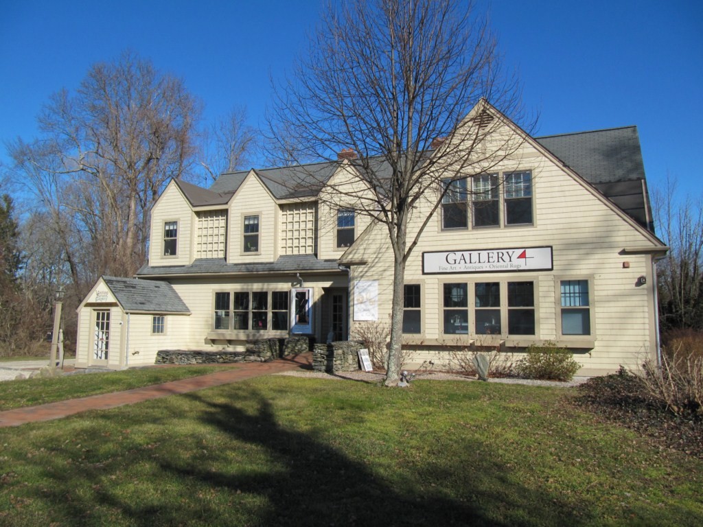 3848 Main Rd, Tiverton, RI à vendre Photo du bâtiment- Image 1 de 1