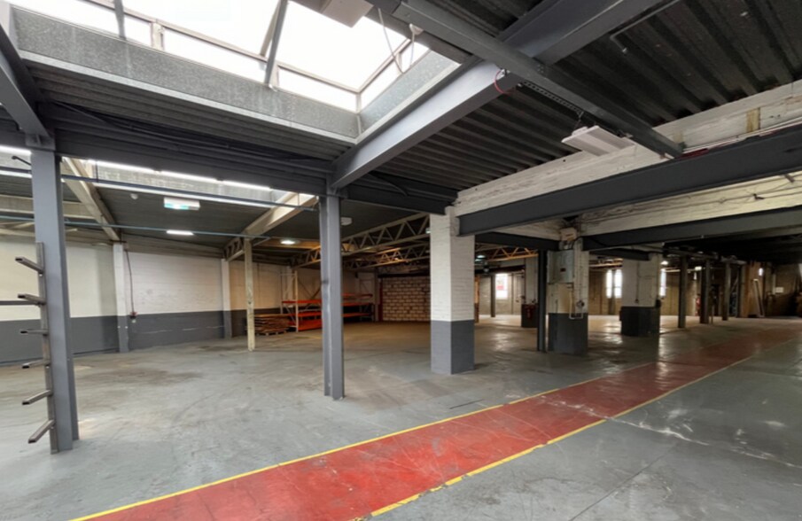 Stringes Ln, Willenhall à louer - Photo intérieure - Image 3 de 9