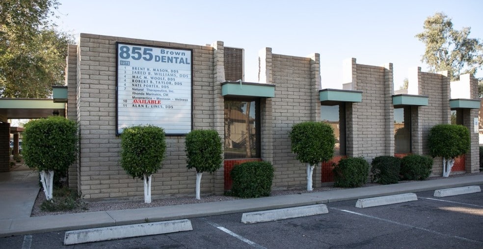 855 E Brown Rd, Mesa, AZ for sale - Primary Photo - Image 1 of 17