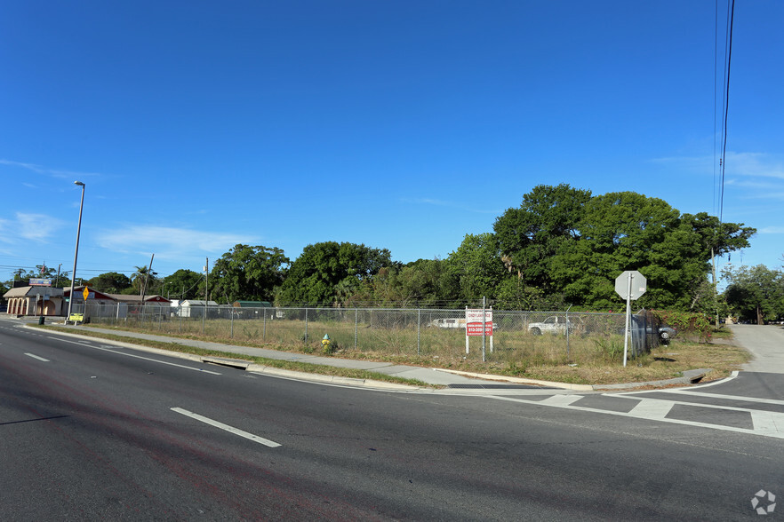 12810 N Nebraska Ave, Tampa, FL for sale - Primary Photo - Image 1 of 1