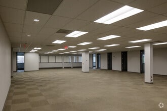 645 Martinsville Rd, Bernards Township, NJ for lease Interior Photo- Image 2 of 11