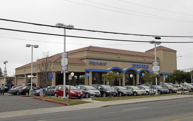 Plus de détails pour 24919 Mission Blvd, Hayward, CA - Commerce de détail à louer