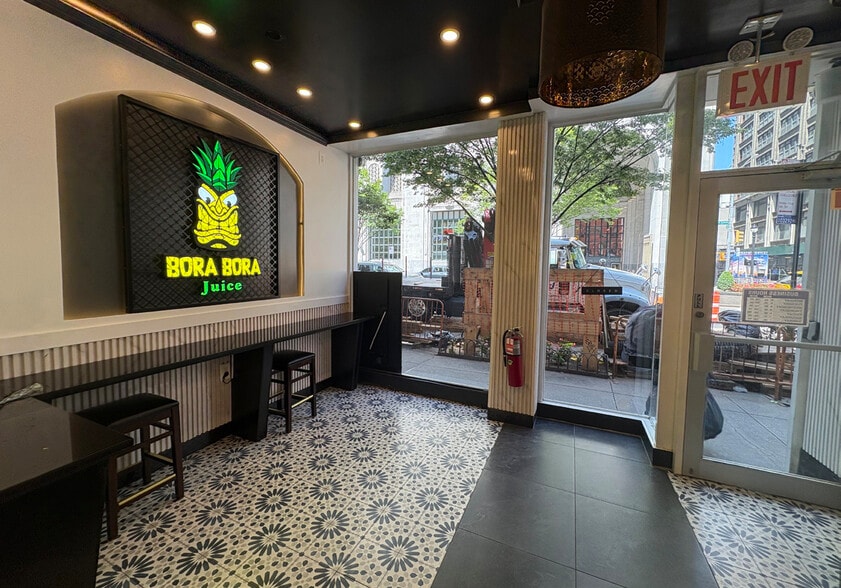 337 Park Ave S, New York, NY for lease - Building Photo - Image 2 of 5