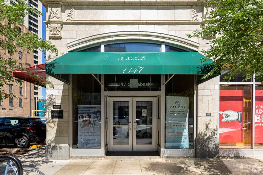 1147 S Wabash Ave, Chicago, IL à louer - Photo du bâtiment - Image 2 de 5