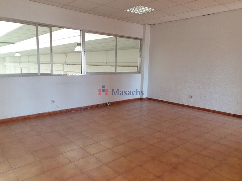 Industrial in Madrid, Madrid for sale - Interior Photo - Image 2 of 4