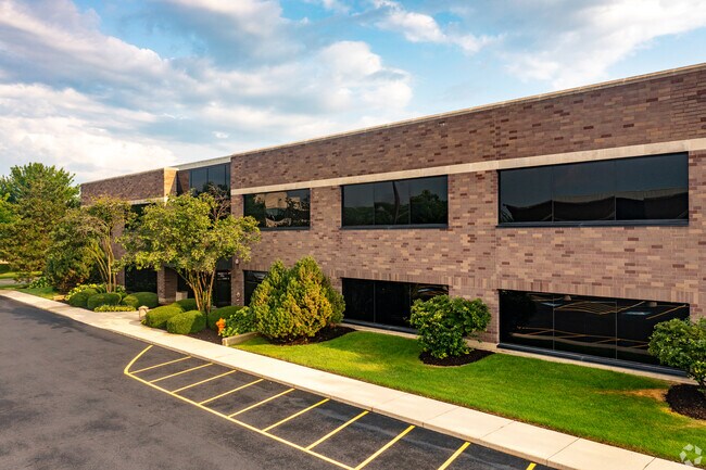 More details for 1770 Park St, Naperville, IL - Office for Sale