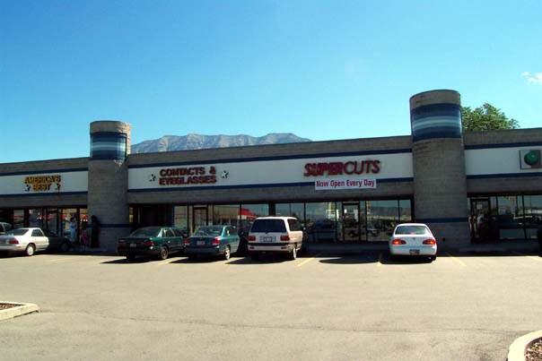 556-592 E University Pky, Orem, UT for lease - Building Photo - Image 2 of 16