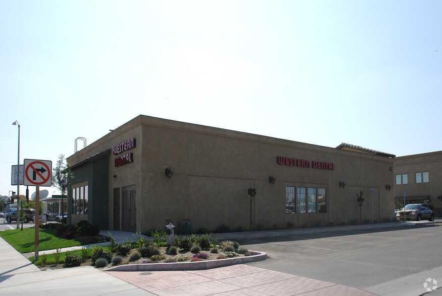 1201A 24th St, Bakersfield, CA for sale - Building Photo - Image 2 of 3