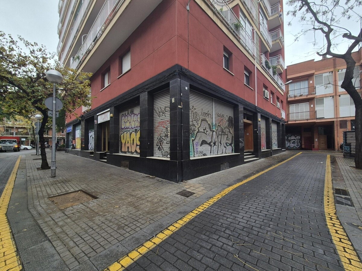 Barcelone, BAR 08030 - Unité 4-5 -  - Photo intérieure - Image 1 of 14