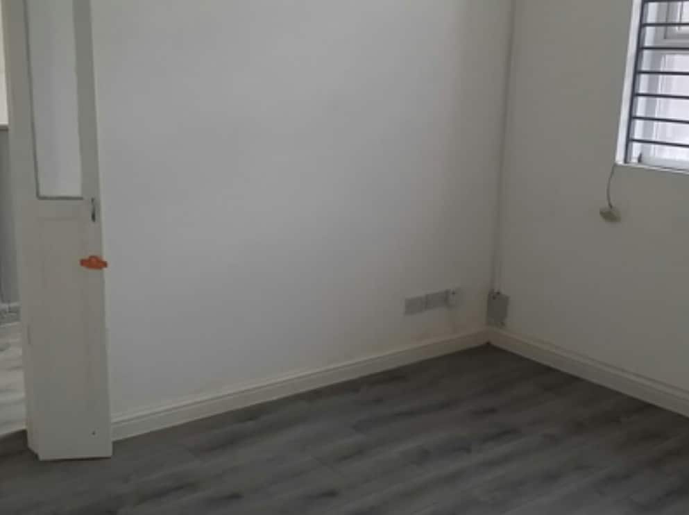 Crabbe St, Stourbridge for lease Interior Photo- Image 1 of 4