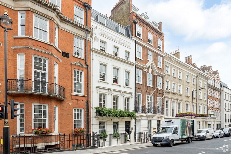 27 Grosvenor St, London for lease - Primary Photo - Image 1 of 17
