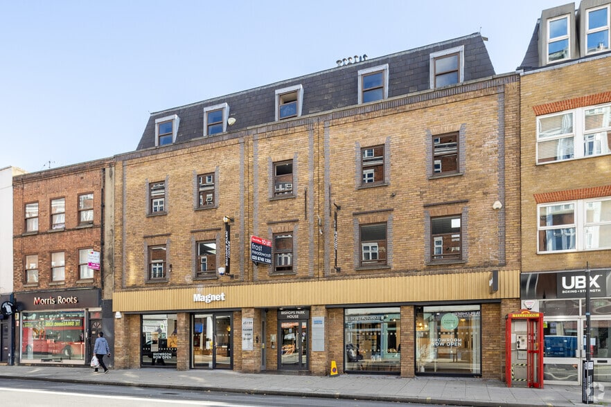 25-29 Fulham High St, London for lease - Building Photo - Image 2 of 2