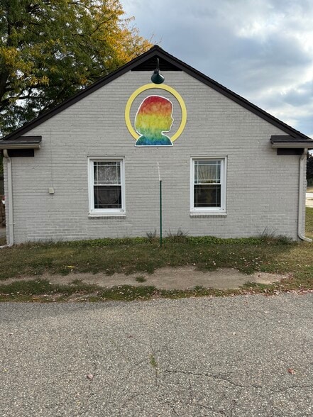 3236 Rochester Rd, Troy, MI for sale - Building Photo - Image 2 of 7