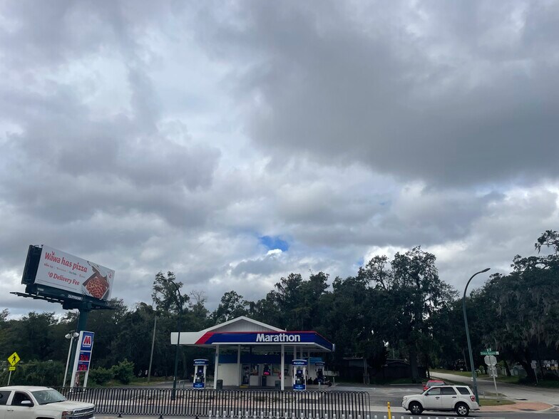 4100 S Orange Blossom Trl, Orlando, FL à vendre - Photo du bâtiment - Image 3 de 4