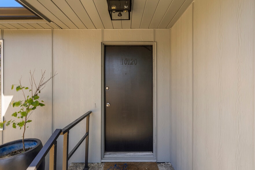 10120 NW Glencoe Rd, North Plains, OR for lease - Building Photo - Image 3 of 27