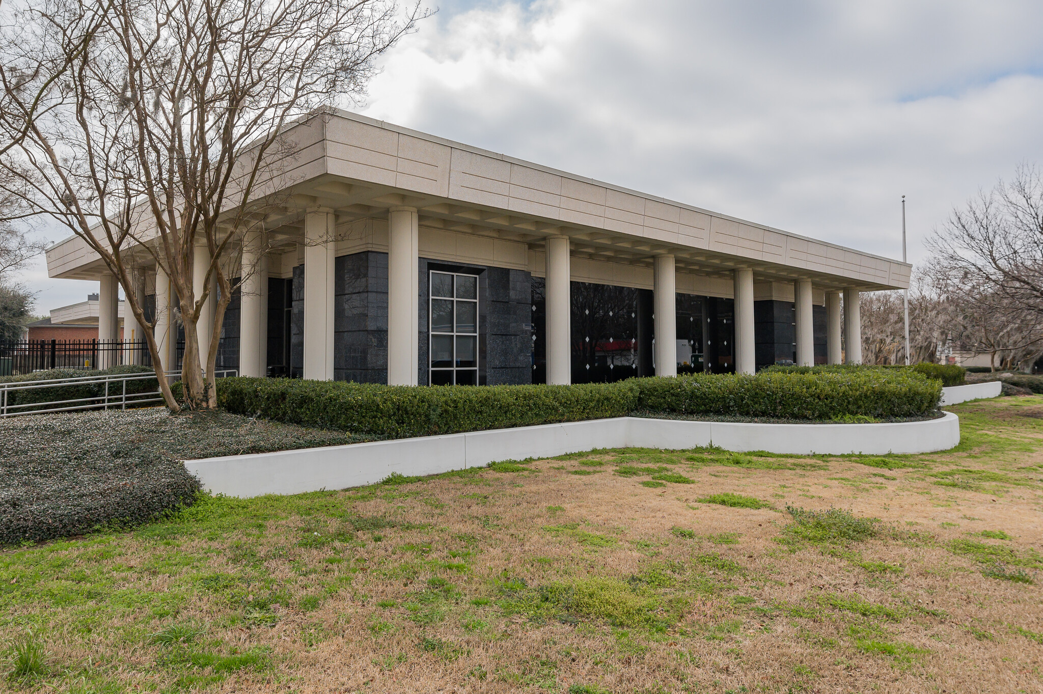 6900 Vaughn Rd, Montgomery, AL à vendre Photo du bâtiment- Image 1 de 1