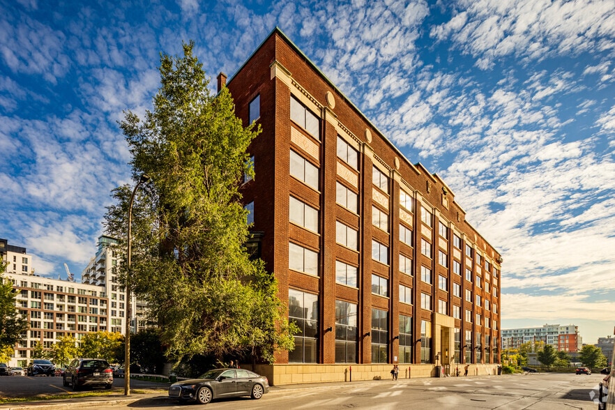 740 Rue Saint-Maurice, Montréal, QC for lease - Primary Photo - Image 1 of 6