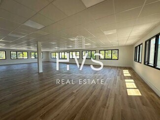 Plus de détails pour Bureau à vendre