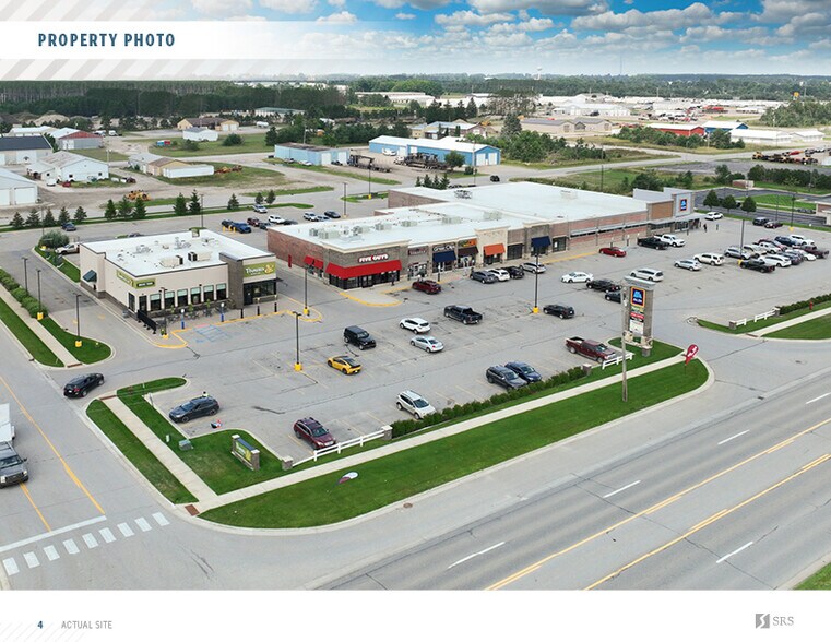 1360-1374 W Main St, Gaylord, MI for sale - Building Photo - Image 3 of 9