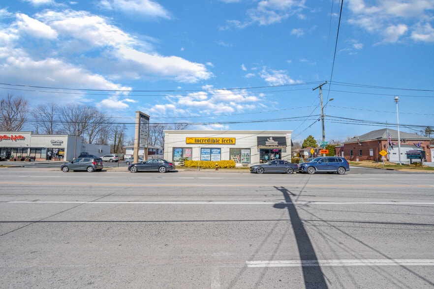 2975 Merrick Rd, Bellmore, NY for lease - Building Photo - Image 2 of 5