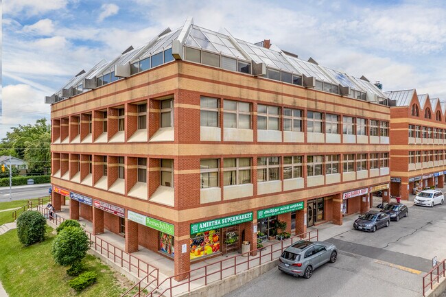 Plus de détails pour 3852 Finch Ave, Toronto, ON - Bureau à vendre