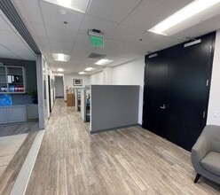 23929 Valencia Blvd, Valencia, CA for lease Interior Photo- Image 2 of 6