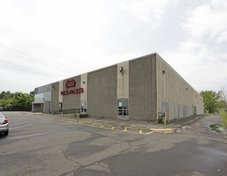 Plus de détails pour 411 Barnum Ave, Stratford, CT - Commerce de détail à louer