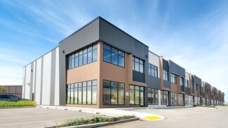 Plus de détails pour 120 Commercial Dr, Calgary, AB - Industriel à vendre