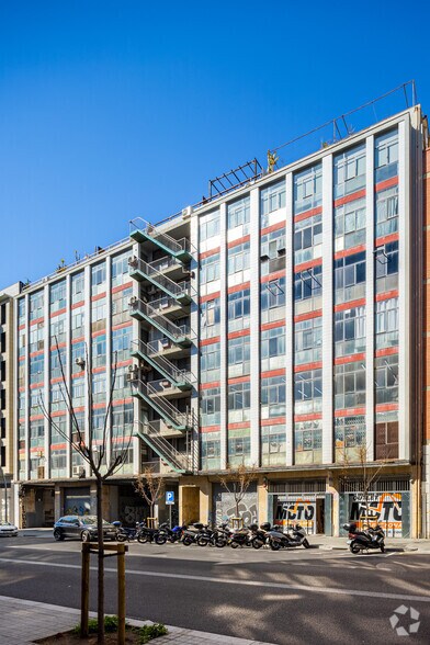 Carrer de Pallars, 67, Barcelone, Barcelona à vendre - Photo du bâtiment - Image 3 de 5