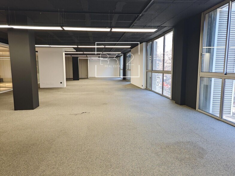 Office in Barcelona, Barcelona for lease - Interior Photo - Image 3 of 4