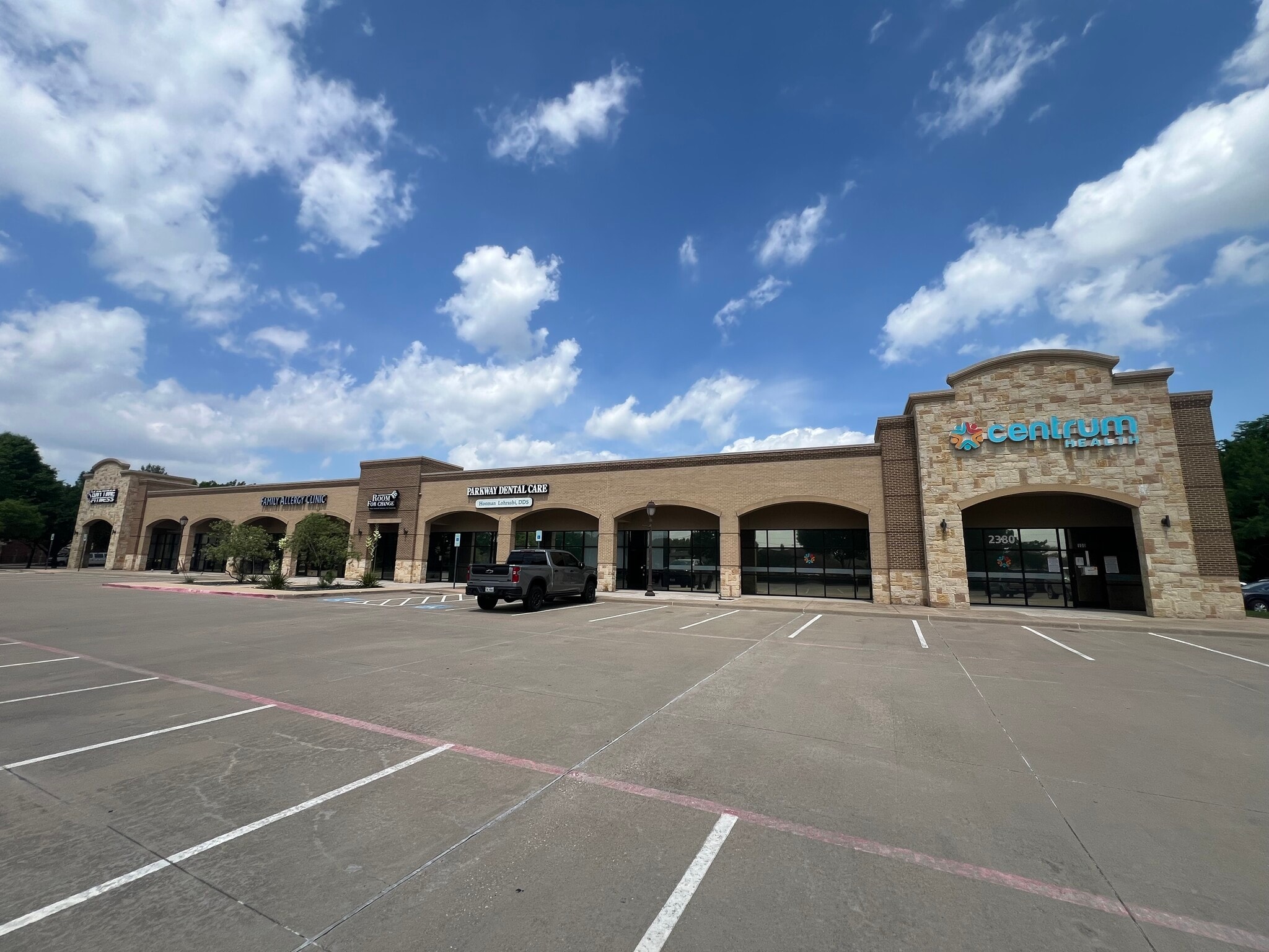 2380 Firewheel Pky, Garland, TX for lease Primary Photo- Image 1 of 5
