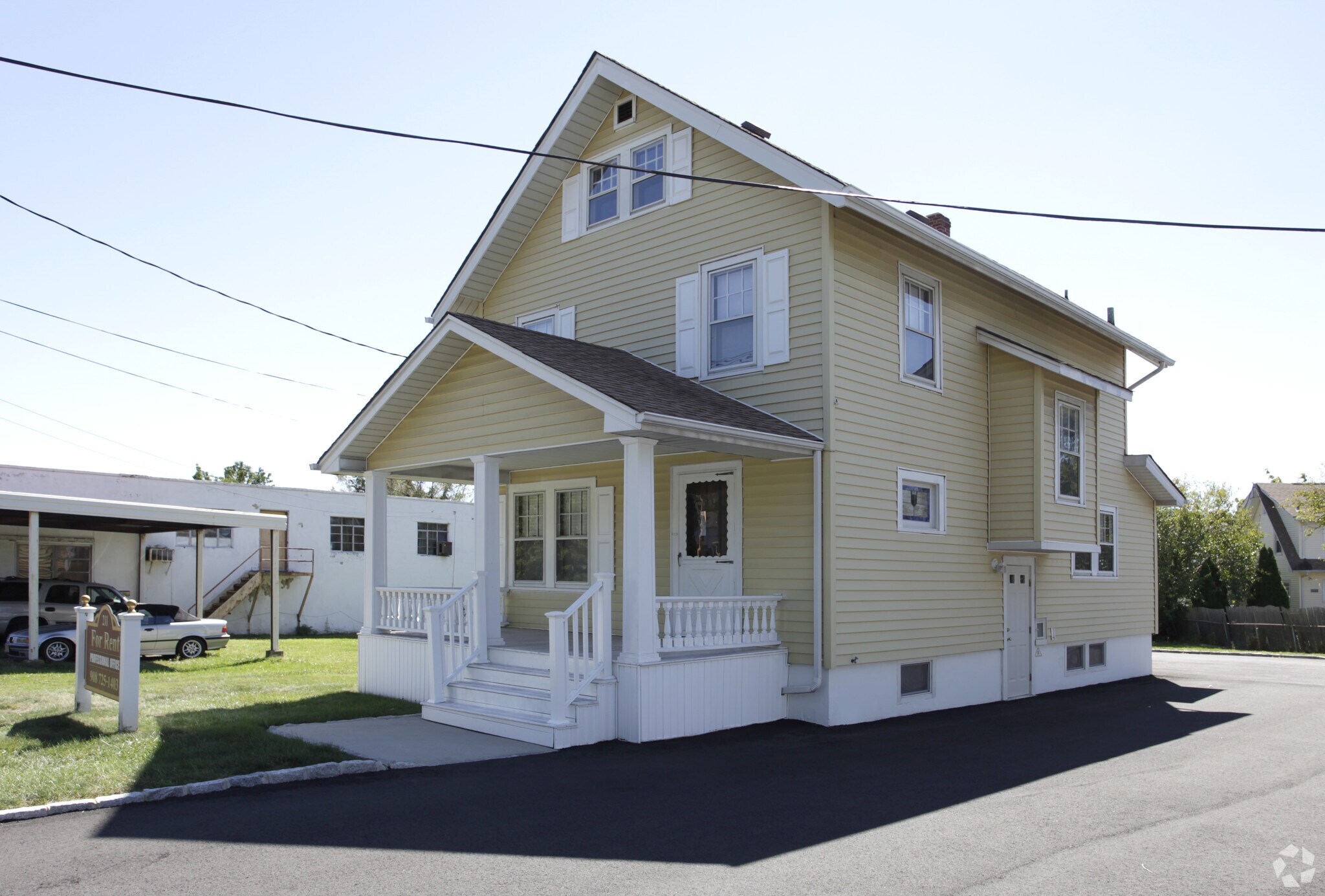 211 W End Ave, Raritan, NJ à louer Photo du bâtiment- Image 1 de 42