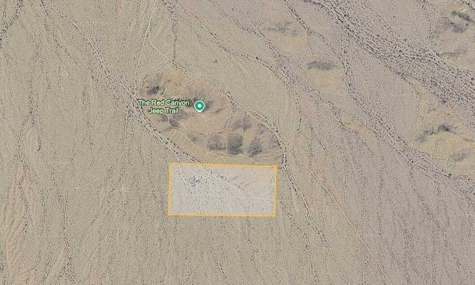 Red Canyon Jeep Trl, Desert Center, CA for sale - Building Photo - Image 2 of 3