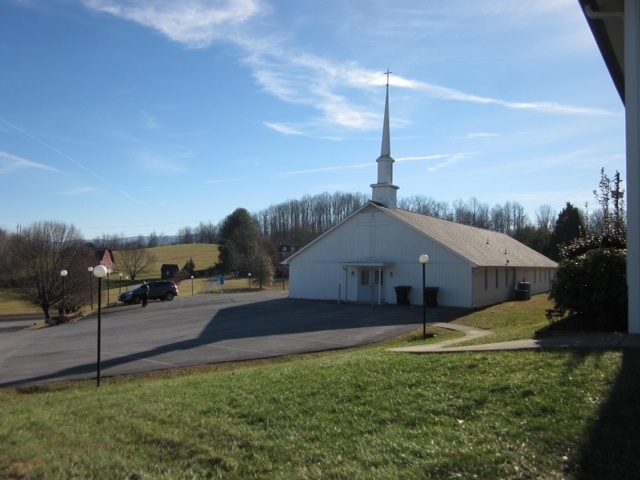 3620 Highway 390, Bluff City, TN for sale - Primary Photo - Image 1 of 1