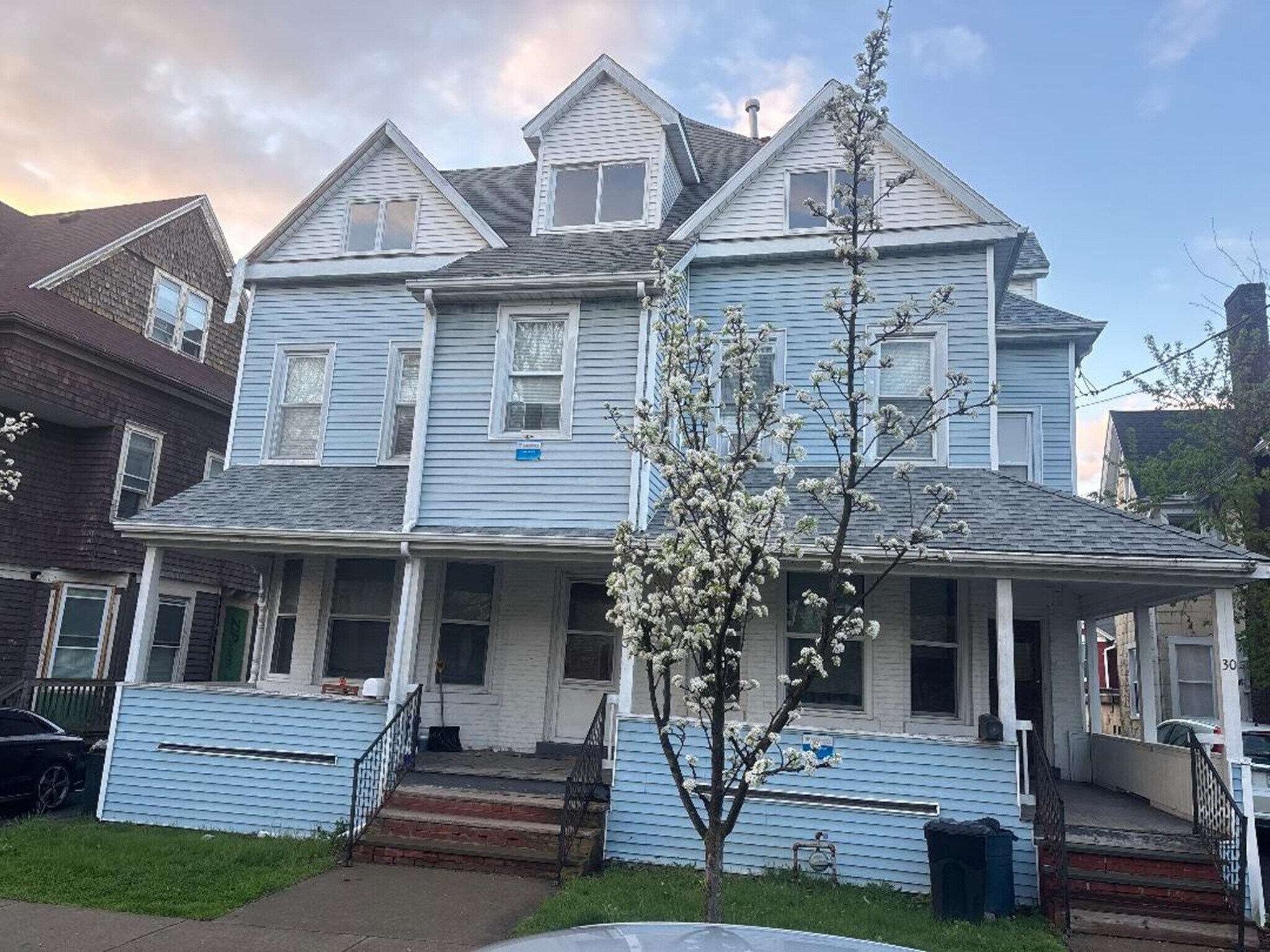 32 Seminary Ave, Binghamton, NY à vendre Photo principale- Image 1 de 12