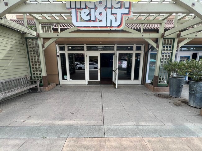 Plus de détails pour 310 Main St, Pleasanton, CA - Commerce de détail à louer