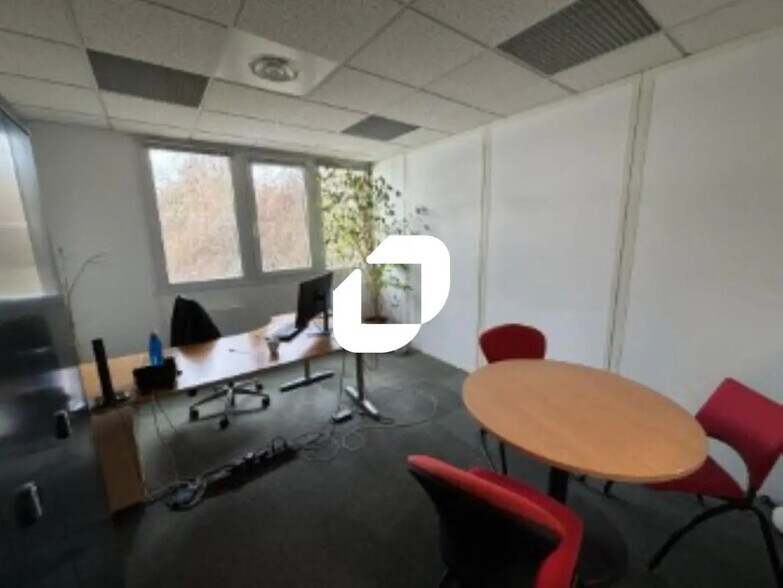 Bureau dans Meylan à vendre - Photo intérieure - Image 3 de 10