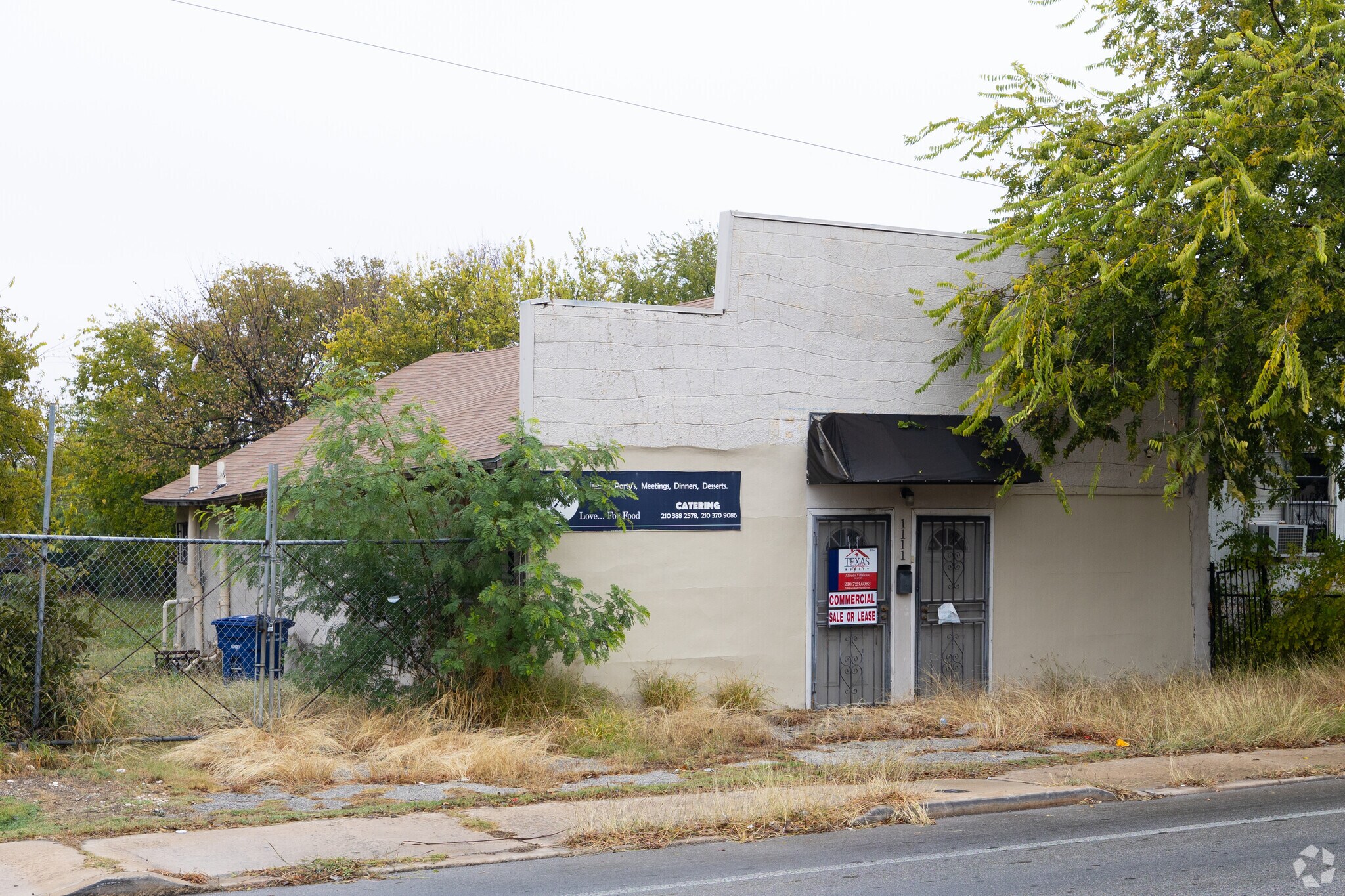 1111 Buena Vista St, San Antonio, TX for sale Primary Photo- Image 1 of 5